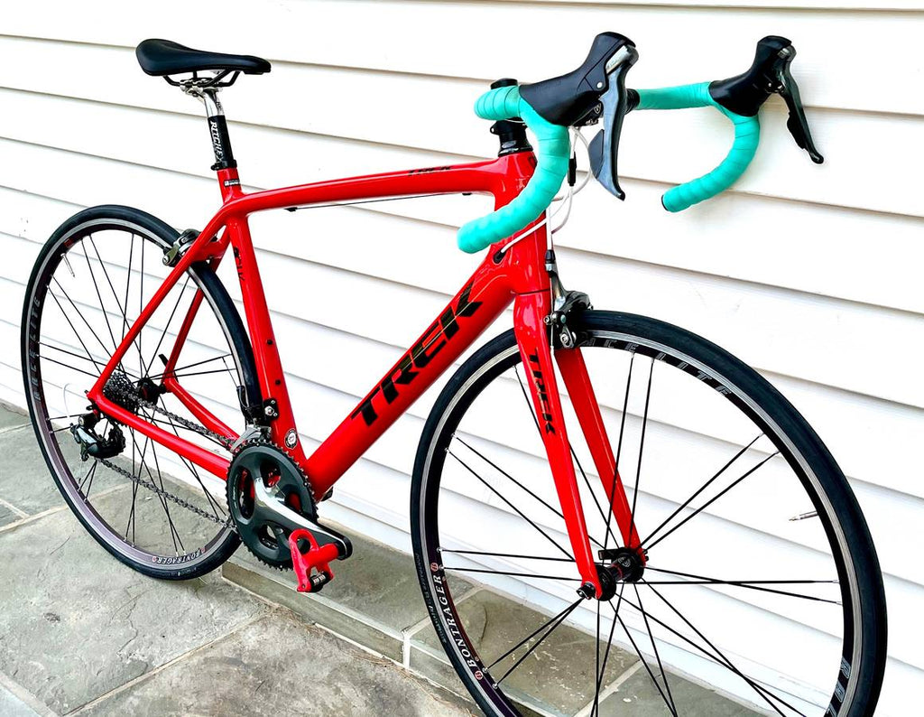 M/L (56cm) Trek Madone 4 Series Full Carbon Fiber Road Bike
