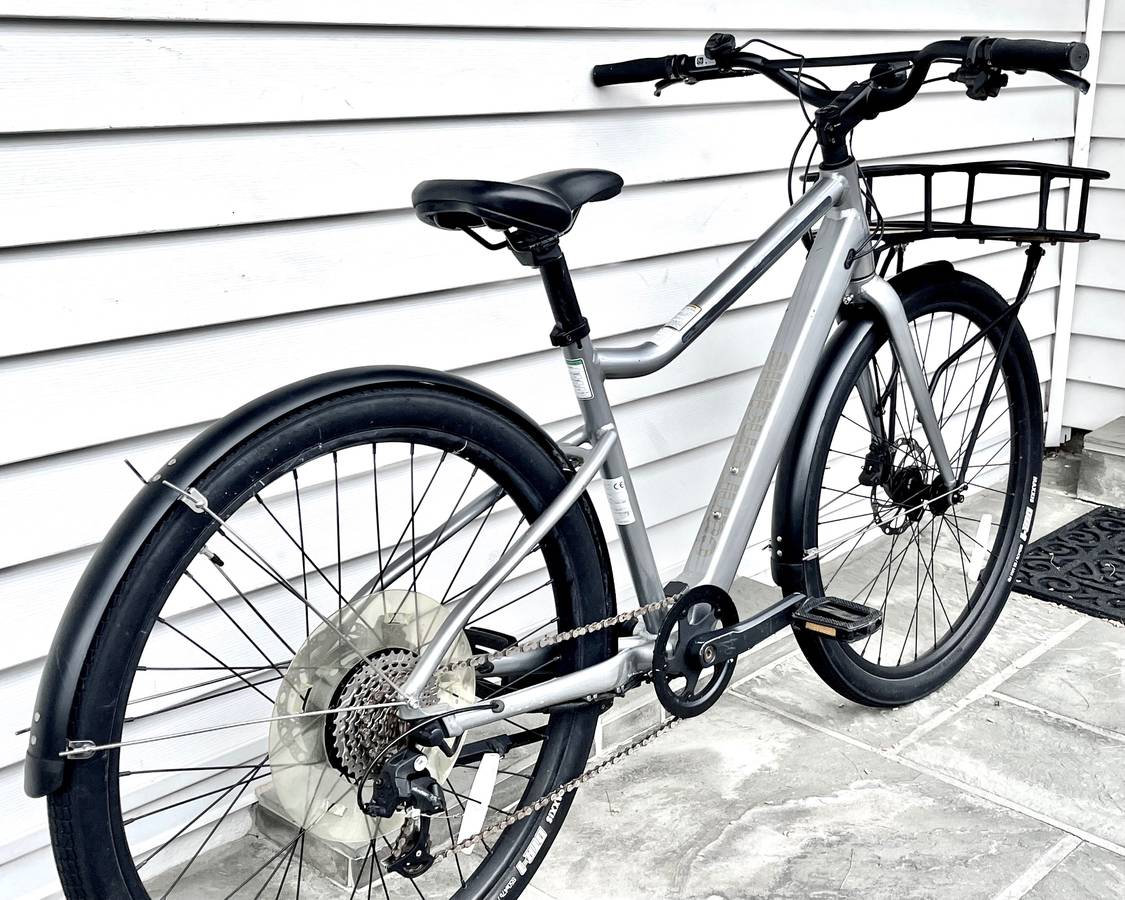 Lightweight Medium (5’4”-6’0”) Cannondale Treadwell Neo 2 EQ E-Bike