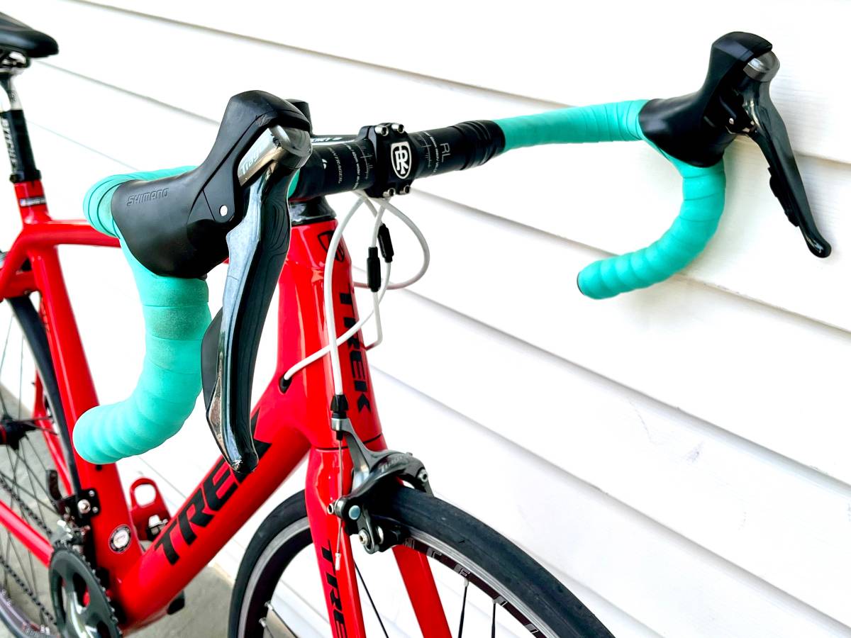 M/L (56cm) Trek Madone 4 Series Full Carbon Fiber Road Bike