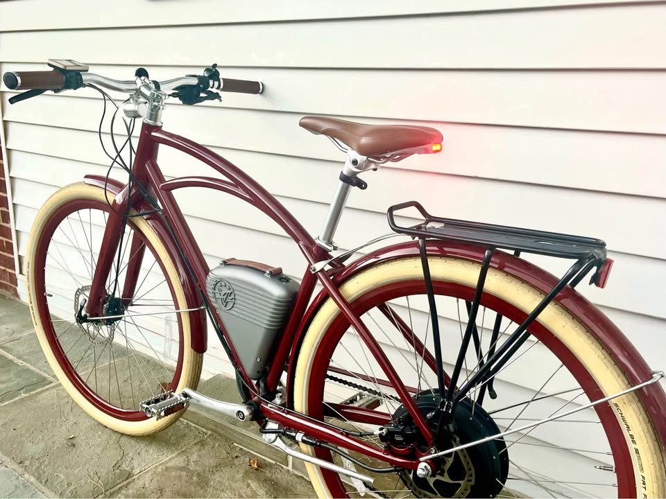 Small, Vintage Electric Bikes Cafe E-bike, 750W Motor