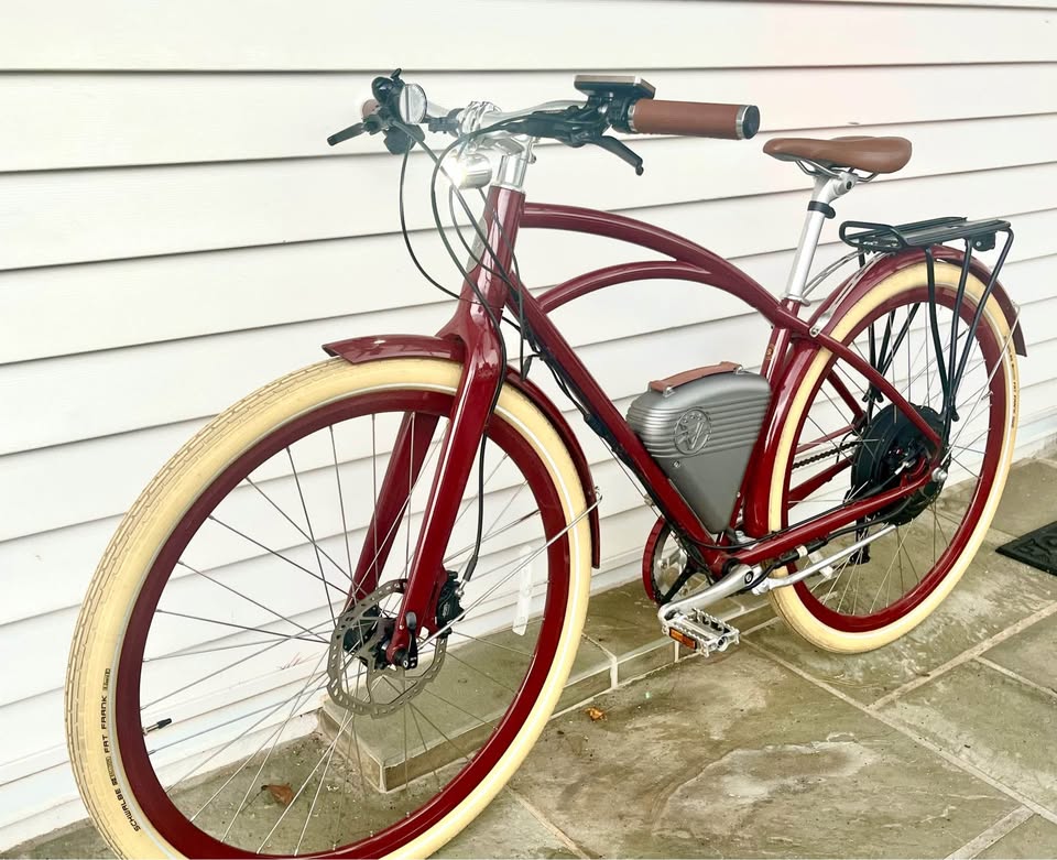 Small, Vintage Electric Bikes Cafe E-bike, 750W Motor