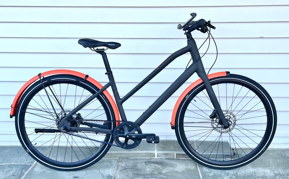 Medium BMC 257 AL3 ST, Belt Drive, Like New