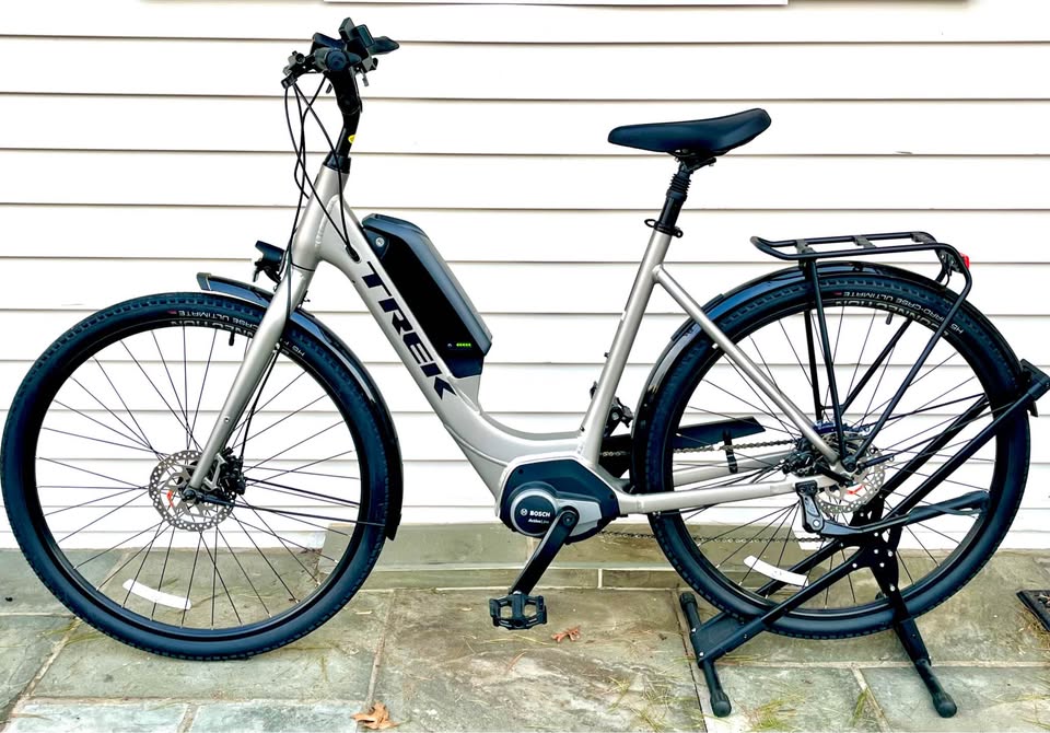 Large Trek Verve+2 Lowstep Electric Bike