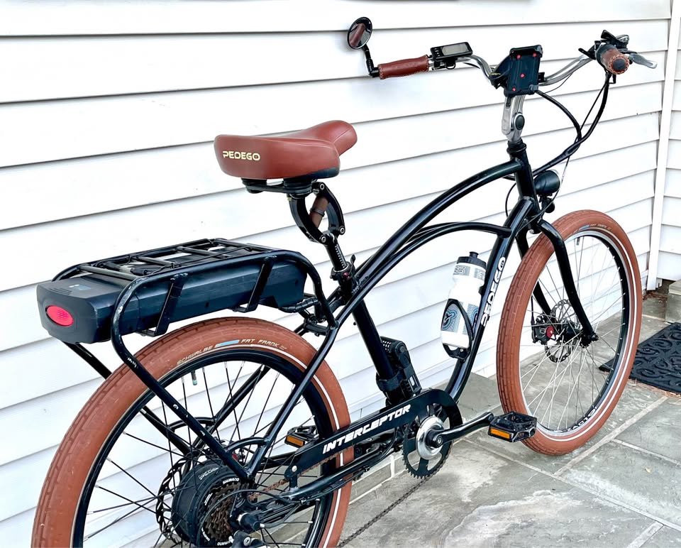 Large, Barely Used Pedego Interceptor Cruiser Ebike, 750W Class 1/2/3, Several Upgrades