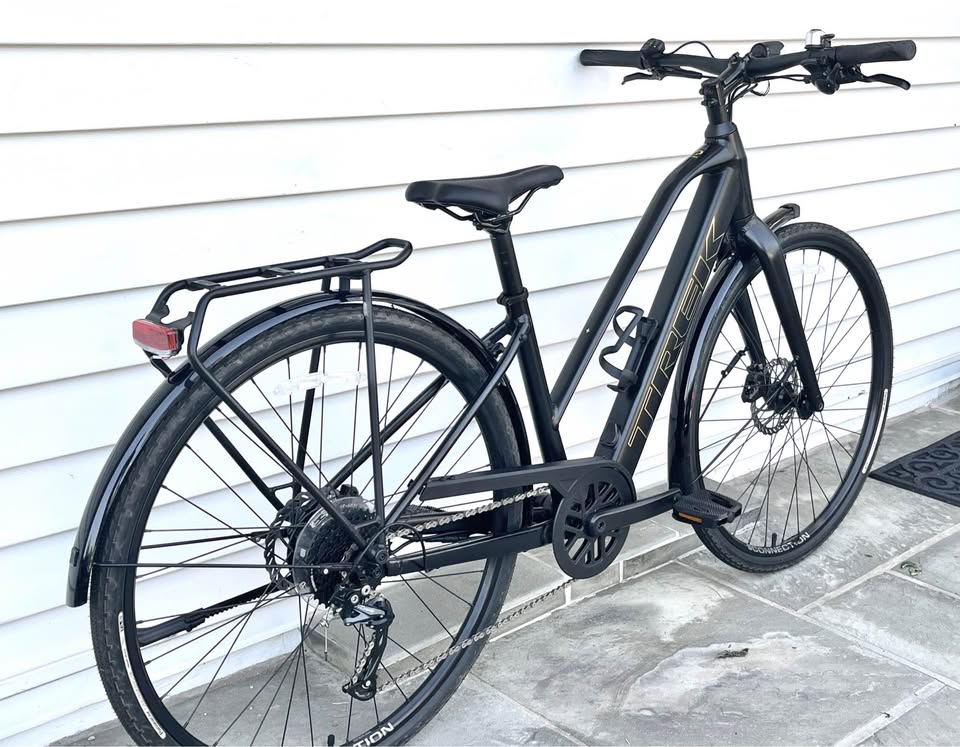 Small Trek FX+ 2 Stagger Lightweight E-Bike, Upgraded Panaracer Tires - Like New