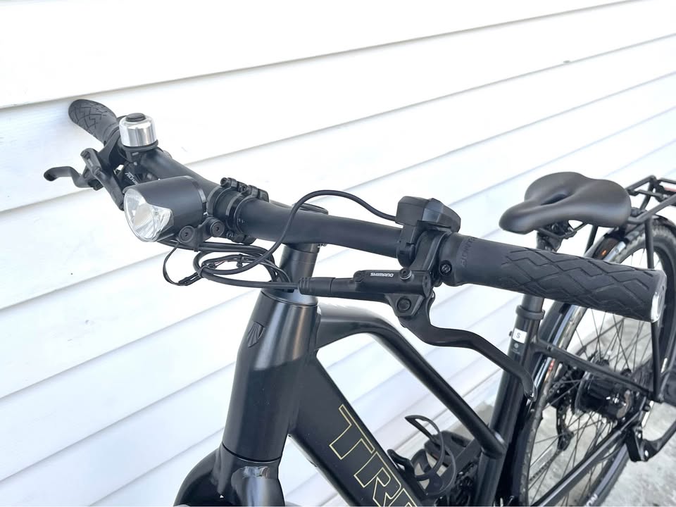 Small Trek FX+ 2 Stagger Lightweight E-Bike, Upgraded Panaracer Tires - Like New