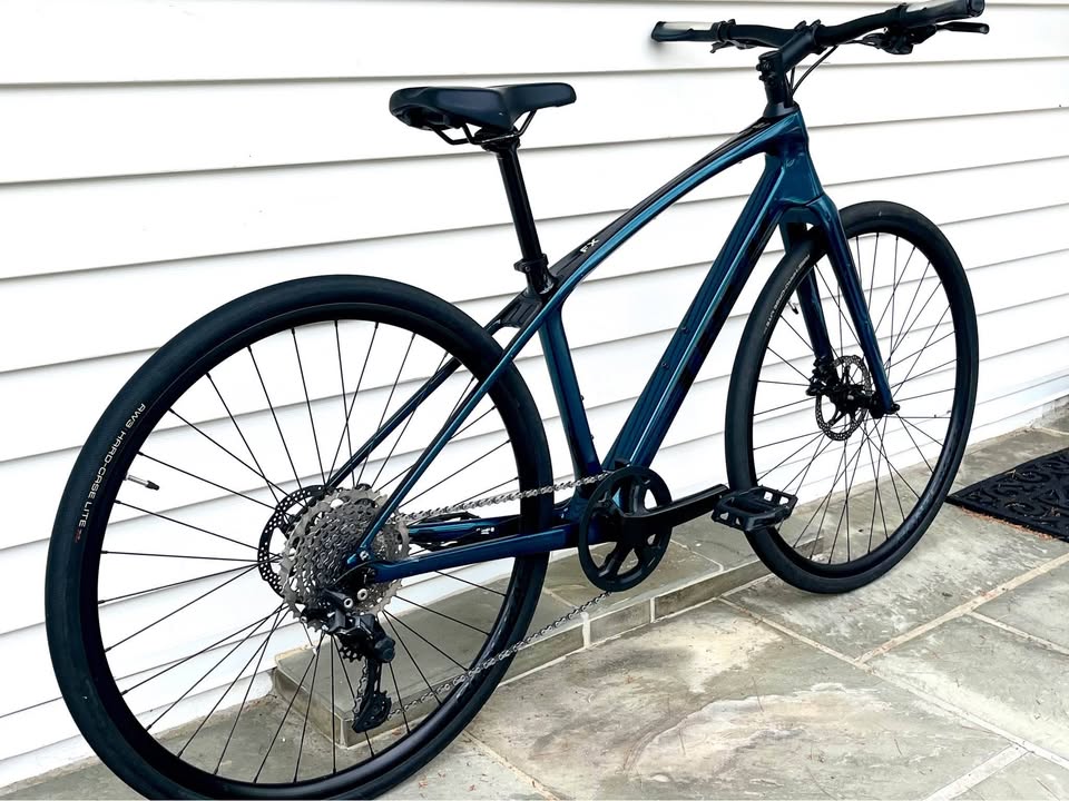 Small Trek FX Sport 4 Carbon Fiber Hybrid Bike, Excellent Condition